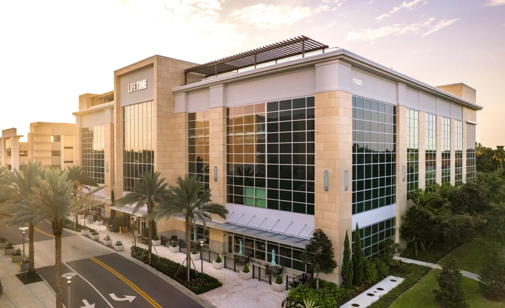 08 Shopcore Redevelopment Downtownpalmbeachgardens Lifetimefitness